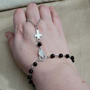 Black & silver y2k rosary style beaded bracelet with connected chain ring